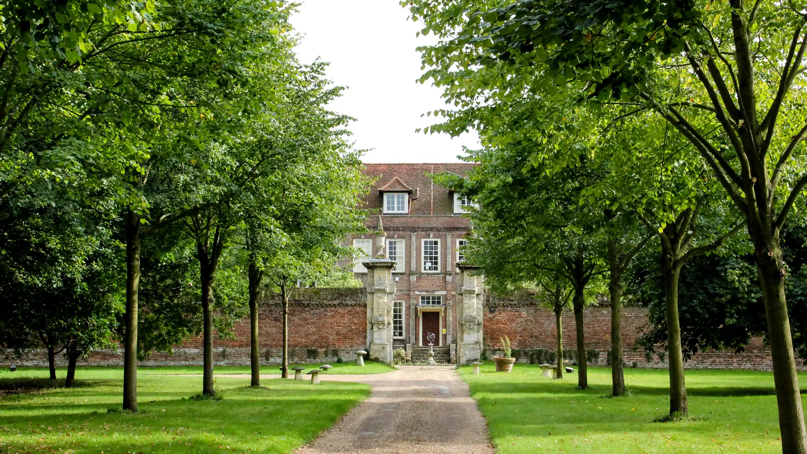Byfleet Manor in Surrey, the Dowager Countess's house