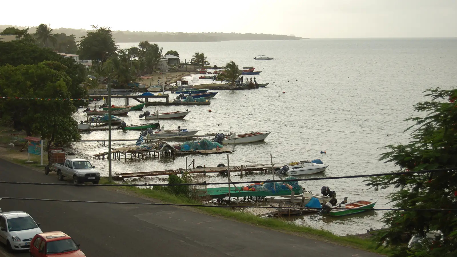 The waterfront of Sainte-Rose on the north coast of Basse-Terre – the Royal Yacht Club of episode 100 of Death in Paradise.