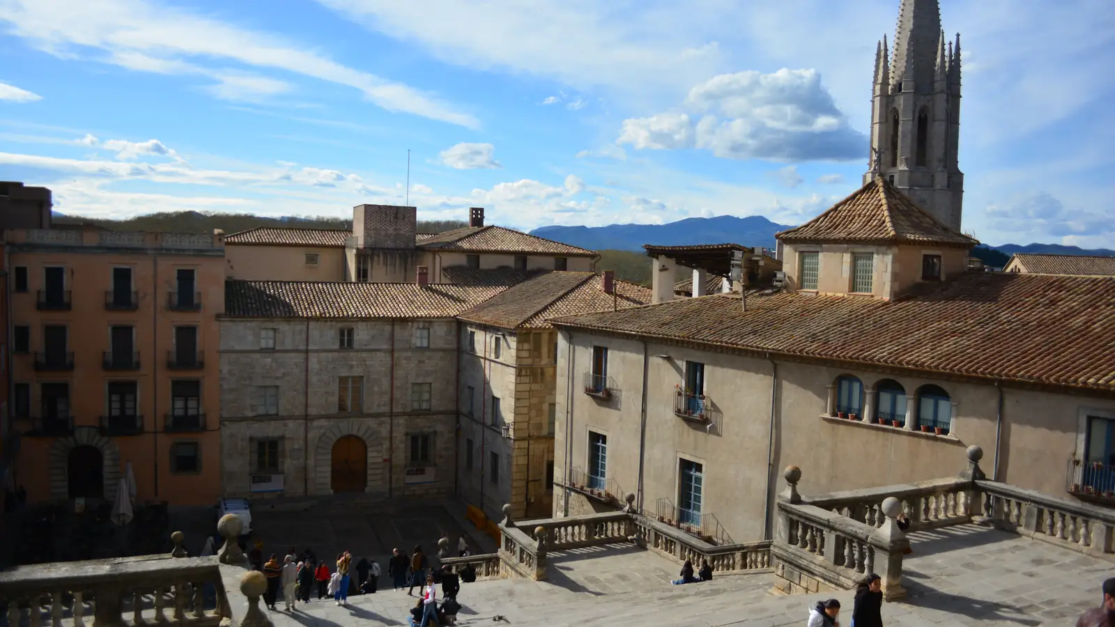 The cathedral steps and square in Girona – the Great Sept of Baelor