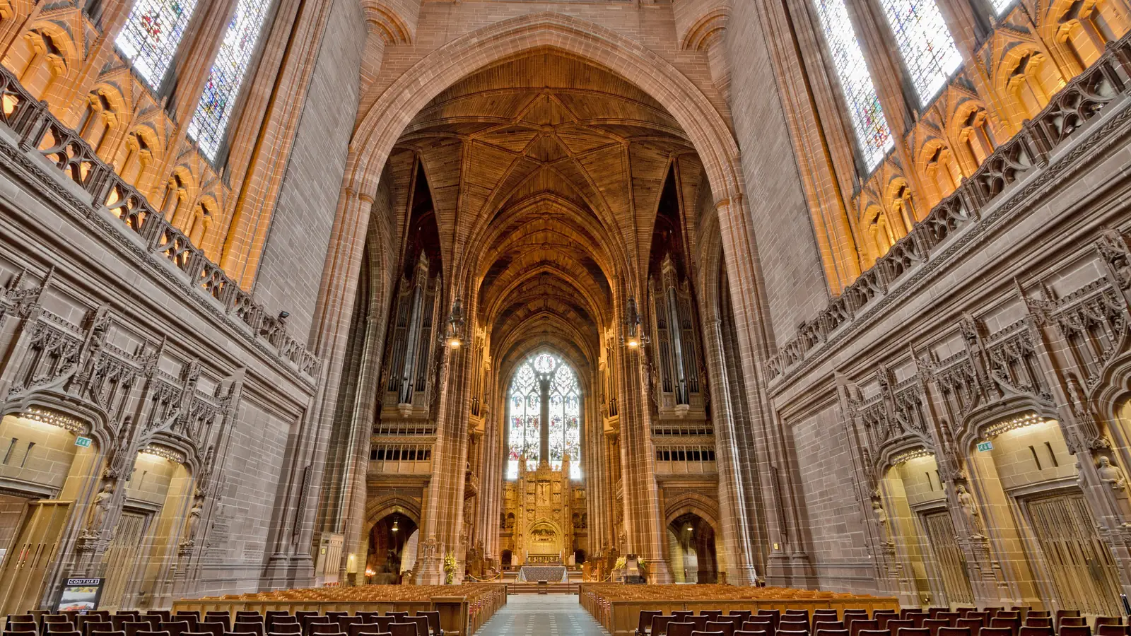Nave of Liverpool Cathedral – the Small Heath church where Tommy Shelby confesses in Peaky Blinders.