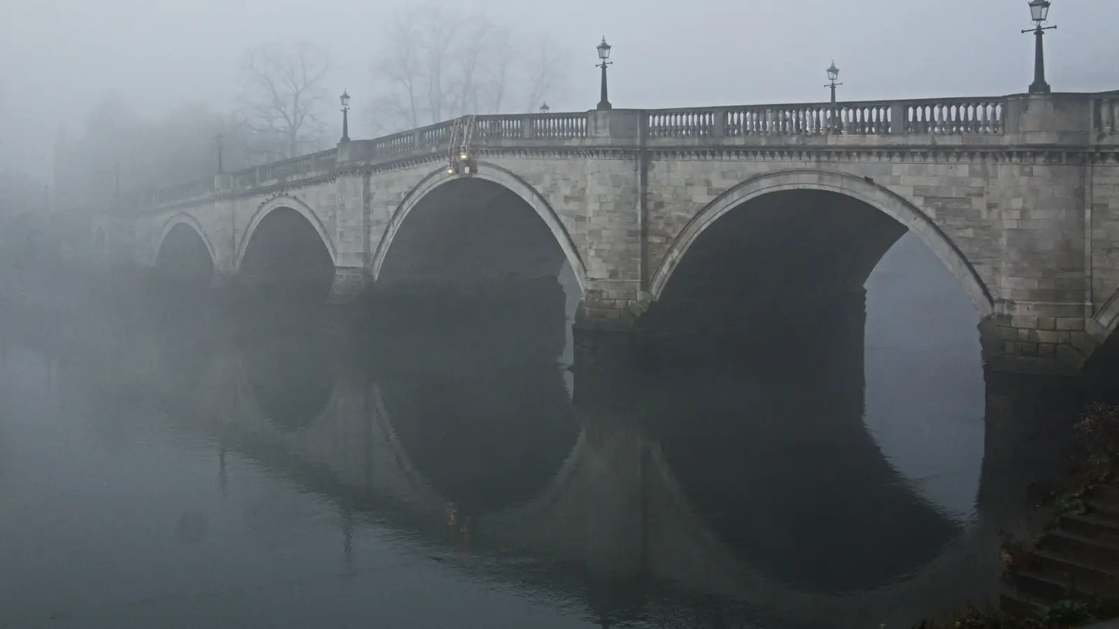 Richmond Bridge, the Georgian stone bridge over the Thames – seen in the river scenes