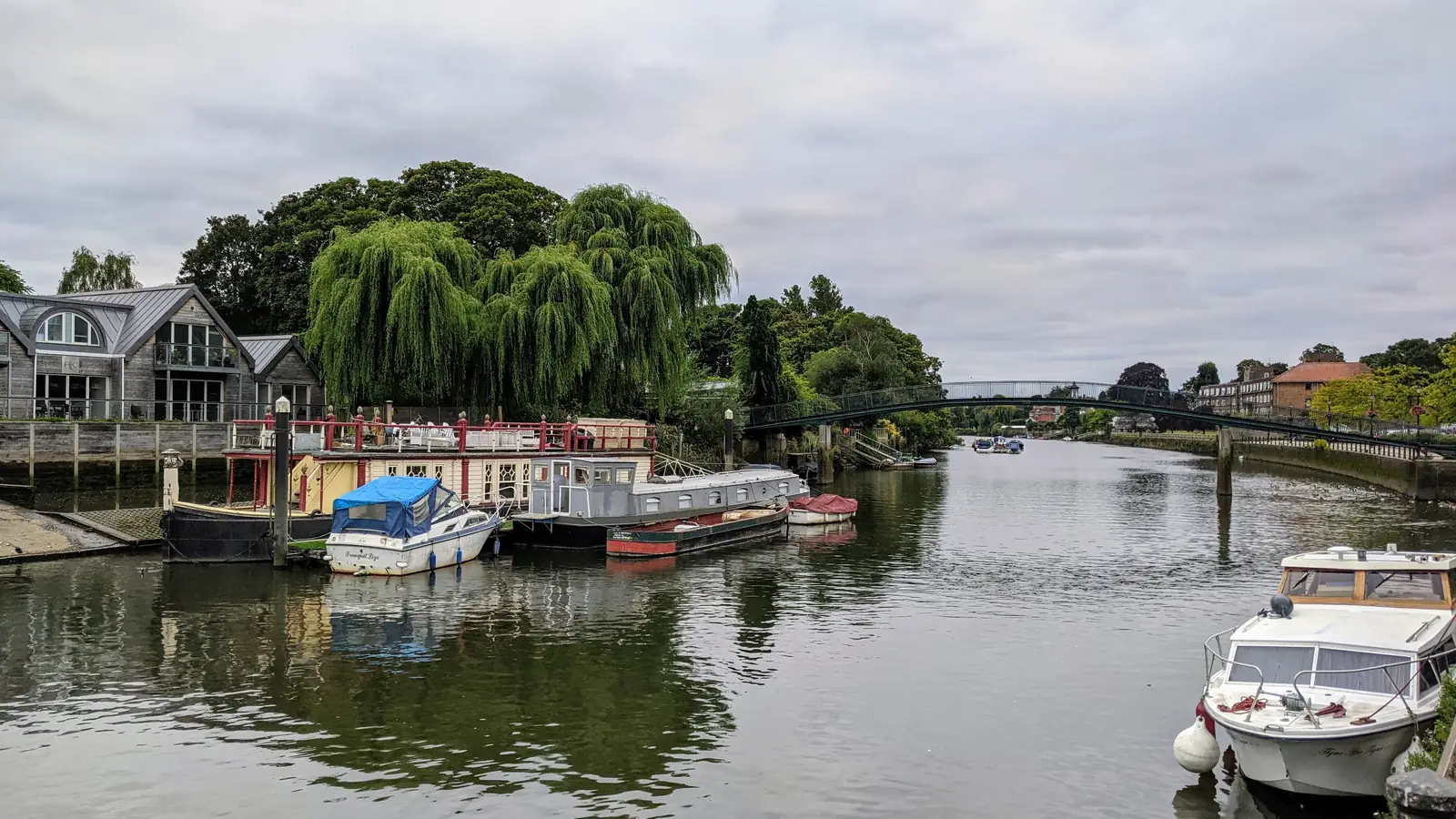 Twickenham Embankment by the river opposite Eel Pie Island – the bench where Roy, Keeley and Phoebe sit